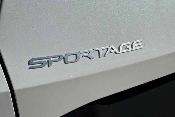 2024 Kia Sportage Hybrid EX in Medford, OR - Butler Kia
